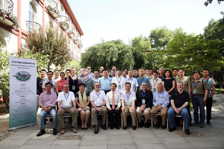 1528356834635059317.jpg 5.jpg